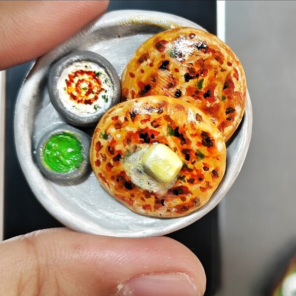 Handmade Aloo Parantha Plate, served with Green Chutney & Dahi Fridge Magnet – North Indian Breakfast Miniature